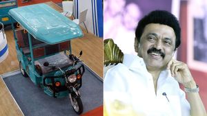 ஆட்டோ வாங்க 1 லட்ச ரூபாய் தரும் தமிழக அரசு.. சூப்பரான திட்டத்தை தொடங்கி வைத்த முதலமைச்சர் மு.க. ஸ்டாலின்!