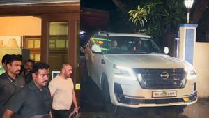 பக்கத்து தெருவுக்கு கூட புல்லட் ப்ரூஃப் காரில் பயணிக்கும் பிரபல நடிகர்!! இவருக்கா இப்படியொரு நிலைமை...