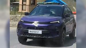 டாடா உருவாக்கியுள்ள காருக்கு முன் வெளிநாட்டு கார்களே தோற்றுப்போகும்!! ஸ்டைலை பாருங்க எப்படி இருக்கிறது என்று..