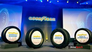 125ம் ஆண்டு கொண்டாட்டத்தில் குட்இயர்! ஒன்னல்ல, ரெண்டல்ல 4புதிய டயர்கள் அறிமுகம்.. எல்லாமே வேற லெவல்ல இருக்கு!