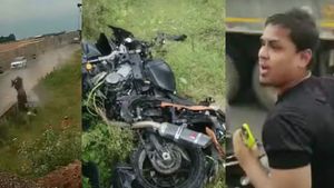 பயங்கர விபத்தில் சிக்கிய டிடிஎஃப் வாசன்! உயிருக்கு ஆபத்தான நிலையில் மருத்துவமனையில் அட்மிட்! அதிர்ச்சி வீடியோ