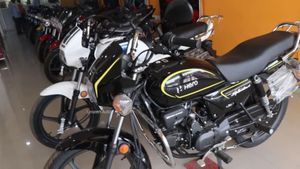 2-வீலரில் ஹீரோ பிராண்ட்-ஐ தான் எல்லாரும் நம்புறாங்க போல!! அடுத்து தான் ஹோண்டாவே உள்ளது!