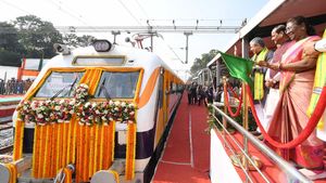 இந்தியாவுக்கு ஜனாதிபதி ஆனதுக்கு அப்புறம் தான் இது நடக்குது!! திரௌபதி முர்முவுக்கு சந்தோஷம் பொறுக்கல!