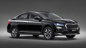 மொத்தமா கருப்பு நிறத்தில் இப்படியொரு காரை வாங்கினால் ஊரே அதிர்ந்து போகும்!! ஸ்கோடா அறிமுகம் செஞ்சி இருக்கு!