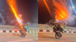 இலட்ச ரூபாய் கொடுத்து பைக் வாங்கி கொடுக்குறது வேஸ்ட்! நடுரோட்டில் இளைஞர்கள் செய்த முகம் சுளிக்க வைக்கும் செயல்