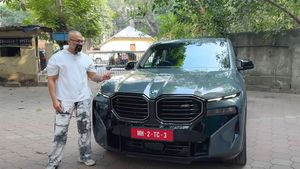 62கிமீ மைலேஜ் தரும் பிஎம்டபிள்யூ கார்.. ஓனர் பகிர்ந்த ஆச்சர்ய தகவல்! நம்ப முடியாமல் திணறும் கார் காதலர்கள்!