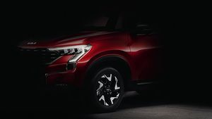 நாடே காத்து கிடக்கும் காருக்கு புக்கிங்கை தொடங்கியது கியா! மாருதி, டாடாவுக்குலாம் இப்பவே ஒதறல் எடுத்திருக்கும்