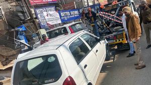 கவர்மென்ட் பறிமுதல் செய்த உங்களோட பழைய காரை மீட்டெடுக்க முடியுமா? பணம் இருந்தா எல்லாமே இங்கே சாத்தியம்!