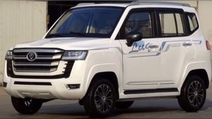 சீனா காரங்க அடங்க மாட்டாங்க போலயே!! காப்பி அடிச்சு புதுசா ஒரு காரை உருவாக்கி இருக்காங்க - பெயர் என்ன தெரியுமா?