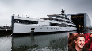 118மீ நீளமுள்ள சொகுசு படகை வாங்கிய ஃபேஸ்புக் ஓனர்.. இது கப்பலா இல்ல மிதக்கும் அரண்மனையா! வீடே தேவைப்படாது போல!