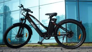 மகளிர் தினத்தை முன்னிட்டு பெண்களுக்கு மிக பெரிய தள்ளுபடி அறிவிப்பு.. 10 நாளைக்கு மட்டும்தான் அறிவிச்சு இருக்கு