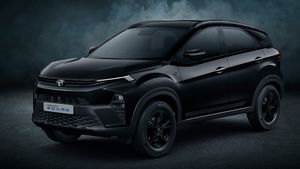 இந்த டாடா கார் நிறைய பேர் கிட்ட இருக்காது!! ஷோரூமில் கேட்டு பாருங்க... விலை எல்லாம் வாங்க கூடியதுதான்!!