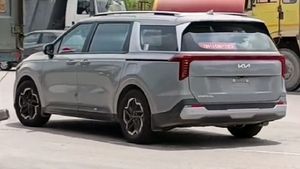 9 பேர் கூட ஏறலாம்... லாங் ட்ரிப்புக்கு இந்த மாதிரி ஒரு கார் இருந்தால் கரெக்ட்டா இருக்கும்!! கியாவின் புது கார்