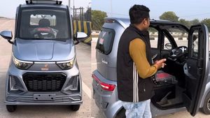 இந்த காருக்கு பதிவெண்ணும் தேவயில்ல, லைசென்ஸும் தேவயில்ல.. பைக் விலையில் இந்த எலெக்ட்ரிக் காரை வாங்கிடலாம்!