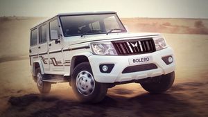 மார்க்கெட்டையே இரண்டாக்க இந்த மஹிந்திரா பிளான் போட்டிருக்கு! பொலிரோவை இப்படி மாற்ற போறாங்களா!