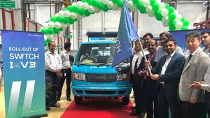 ஓசூரில் உருவாகும் புது கேம் சேஞ்சர் வாகனம்... சாலை முழுக்க இனி இந்த எலக்ட்ரிக் வாகனத்தை பார்க்கலாம்!!