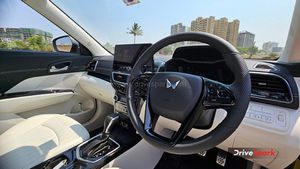 மஹிந்திராவின் இந்த காரை ஒருத்தரு மட்டுமே வாங்கியிருக்காங்க! அப்படி இந்த கார் மேல என்ன கோபம்? 