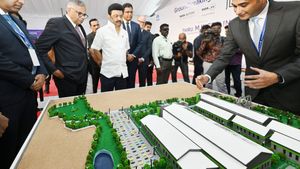 தமிழ்நாட்டில் பல்லாயிரம் கோடி ரூபாய்களை கொட்டும் டாடா!! முதலமைச்சரின் மற்றொரு சிக்ஸ்... முதலீடுகள் குவியுது