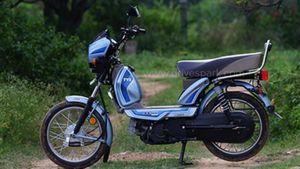 புதுசா புதுசா எத்தன வண்டி வந்தாலும் இன்னும் நின்னு பேசுது! எக்ஸ்எல்100-ஐ எல்லாரும் வாங்க இதான் உண்மையான காரணமா