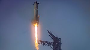 பிரம்மாண்ட கைகள்! 50 லட்சம் கிலோ எடையுள்ள ராக்கெட்! இஸ்ரோவே வாயை பிளந்து பார்த்த அதிசயம்!