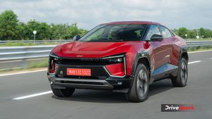 டாடாவுக்கு சவால்விடும் மஹிந்திராவின் புதிய எலக்ட்ரிக் கார்... முதல் ரிவியூ! கார் ஓடும் சவுண்ட் கூட கேட்கல!!