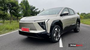 இனி இந்தியால பென்ஸ், ஆடி கார்கள் விற்பனையாகாது! சொகுசு கார்களுக்கே டஃப் கொடுக்குது எக்ஸ்இவி 9இ.. ரைடு ரிவியூ!