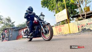 பக்கா சென்னைக்காரங்க இரசனையில்... அமெரிக்க பைக் எல்லாம் தோற்று போகும்!! ஓட்டுவதற்கு எப்படி இருக்கு?