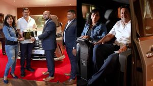 ஸ்டெபிளைசர் வித்தே இந்த காரை வாங்கிட்டாரா! இவ்ளோ பெரிய மனுசன் ஷோரூமுக்கே வந்து வாங்கிட்டு போயிட்டாரா!!