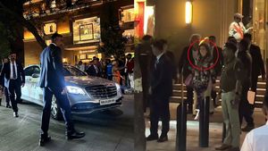 இந்த பெண் புல்லட் ப்ரூஃப் கார் இல்லாம வெளிய போறதே இல்லபோல.. கணவன் பயன்படுத்தி வந்தது அவங்க கைக்கு மாறிருச்சு!