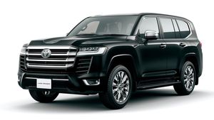 நம்மால இந்த காரை நினைச்சுகூட பார்க்க முடியாது! பெரிய தலைகள் மட்டும் தான் இந்த காரை வாங்குவாங்க!