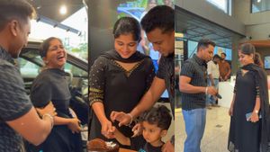 பொண்டாட்டிய எப்படி வளச்சு போட்டு இருக்காரு பாருங்க... இவர பாத்து கத்துக்கோங்க.. இதுவே முதல் பிஇ 6 பரிசா!!