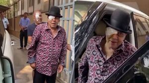 ஒரு காலத்துல சிங்கம் மாதிரி இருந்த மனுஷன்! ஆனா இப்ப கொஞ்ச தூரம் நடந்து வந்து கார்ல ஏறவே ரொம்ப கஷ்டப்பட்றாரு!