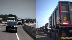 மொத்த ஊரும் பார்க்க, வரிசைக்கட்டி சென்ற லாரிகள் ஒருத்தருக்கு மட்டுமே சொந்தமா! ஃபார்சூனர் காரில் சென்றவர் யார்?