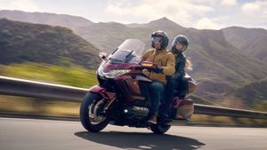 எஸ்யூவி காரை விட அதிக விலையில் அறிமுகமான பைக்! இதுல அப்படி என்னதான் இருக்குது?