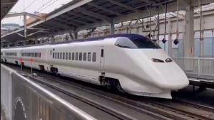 2 மணிநேர படத்தை போட்டு உட்கார்ந்தால் 600கிமீ கடந்து இருப்போம்! இந்தியாவுக்காக ஜப்பான் உருவாக்கி தரும் இரயில்!