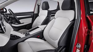 ஒரே அடியா 6 லட்ச ரூபாய் கொறச்சுட்டாங்க! இனி இந்த காரோட விலை உண்மையாவே இவ்ளோதானா! டாடா சோலி முடின்ச்!