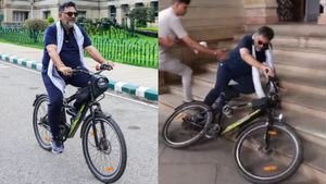 துணை முதல்வருக்கு சுத்தமா நேரம் சரி இல்ல! இன்றைய கால சைக்கிள்களில் இந்த வசதி இருக்குறது கூடவா தெரியல?