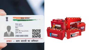 பேட்டரிகளுக்கு ஆதார் கார்டு கட்டாயம்! மத்திய அரசின் புது ரூல்ஸ் வரப்போகுது!