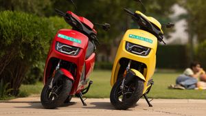 டிவிஎஸ் எக்ஸ்.எல் விலை கூட இதைவிட அதிகம்! 45 ஆயிரம் ரூபாயில் ஹீரோ இ-ஸ்கூட்டர்... குறுகிய கால சலுகை!