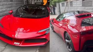 எவ்வளவு பெரிய ஆளா இருந்தாலும் சட்டம் எல்லாருக்கும் சமம்! 7.5 கோடி ரூபா காருக்கு ஒரே நாளில் முடிவு கட்டிய RTO!!