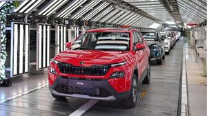 இந்தியாவில் கார் தொழிற்சாலையை திறக்க எவ்வளவு யோசிச்சாங்க! புதிய மைல்கல்லை கடந்தாச்சு!!