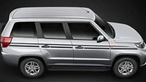 ஒரே காரில் 9 பேரை ஒன்னா ஏத்தீட்டு போலாம்! விலை இவ்ளோதானா! இன்னும் எத்தன வருஷம் ஆனாலும் இதை அடிச்சுக்க முடியாது