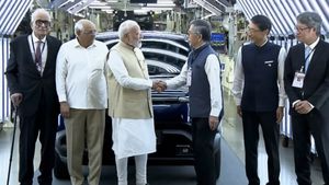 பிரதமர் கொடியசைத்து துவங்கி வெச்சாச்சு... மாருதி சுஸுகியால் இந்தியாவை மொத்த உலக நாடும் திரும்பி பார்க்க போகுது