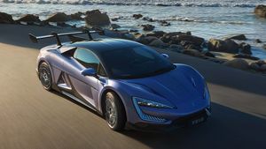 புகாட்டி சாதனையை முறியடித்த சீன தயாரிப்பு!  வீடியோவை பார்த்த மெய்சிலிர்த்து போயிடுவீங்க! 