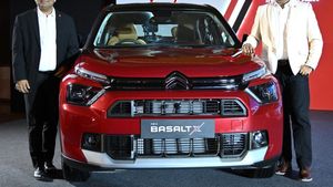 மார்க்கெட்டுக்கு வந்ததே தெரியல... கார் அறிமுகமாகி அதற்குள் 1 வருஷம் ஆகிடுச்சா? 