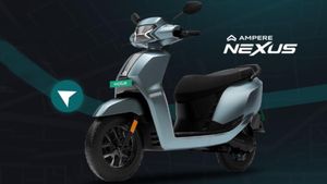 ஸ்கூட்டரை திருடினு எங்கு போனாலும் மாட்டிப்பாங்க... மினி மொபைல் போன் உடன் புதிய ஆம்பியர் எலக்ட்ரிக் ஸ்கூட்டர்!