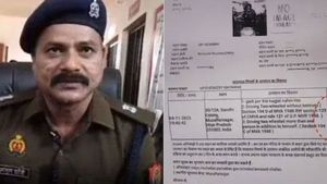 ஹெல்மெட் போடாமல் ஸ்கூட்டரில் பயணித்தவருக்கு ரூ21 லட்சம் அபராதம்! ஏன் தெரியுமா? 