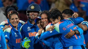 இந்தியாவையே திரும்பி பார்க்க வைத்த டாடா! மகளிர் கிரிக்கெட் அணிக்கு இப்படி ஒரு பரிசா!