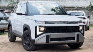 ரூ.7.90 லட்சத்தில் கிடைக்கும் புதிய வென்யூ கார் பார்க்க இப்படித்தான் இருக்குமா? இதைவிட குறைவான விலை கிடையாது!