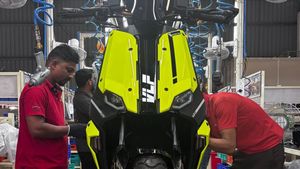 ஒருவழியா இந்தியாவில் ஆரம்பிச்சுட்டாங்க... ஸ்கூட்டரின் விலை இதுக்கு அப்புறம் ஆவது குறையுமா?